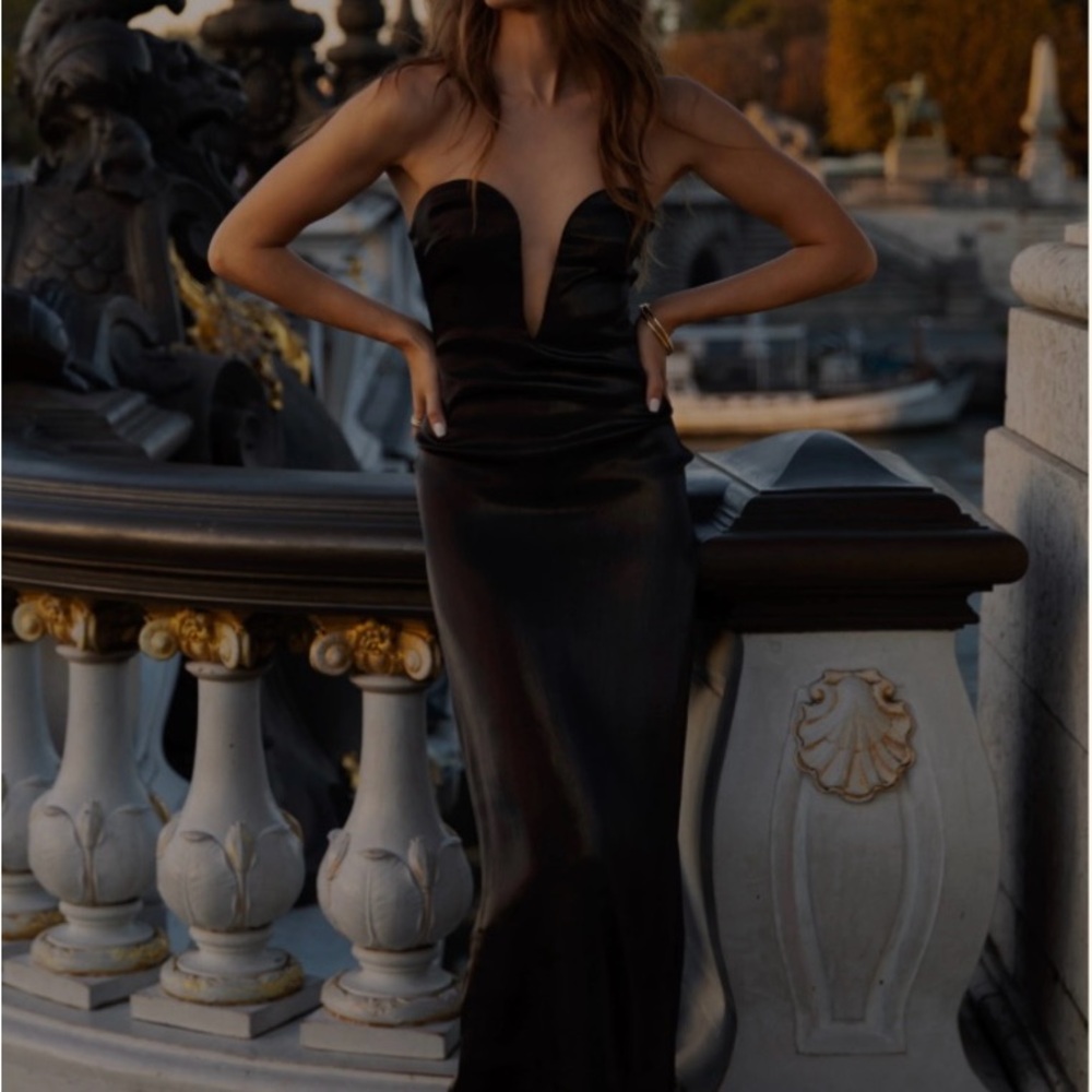 Meshki Strapless Black Dress